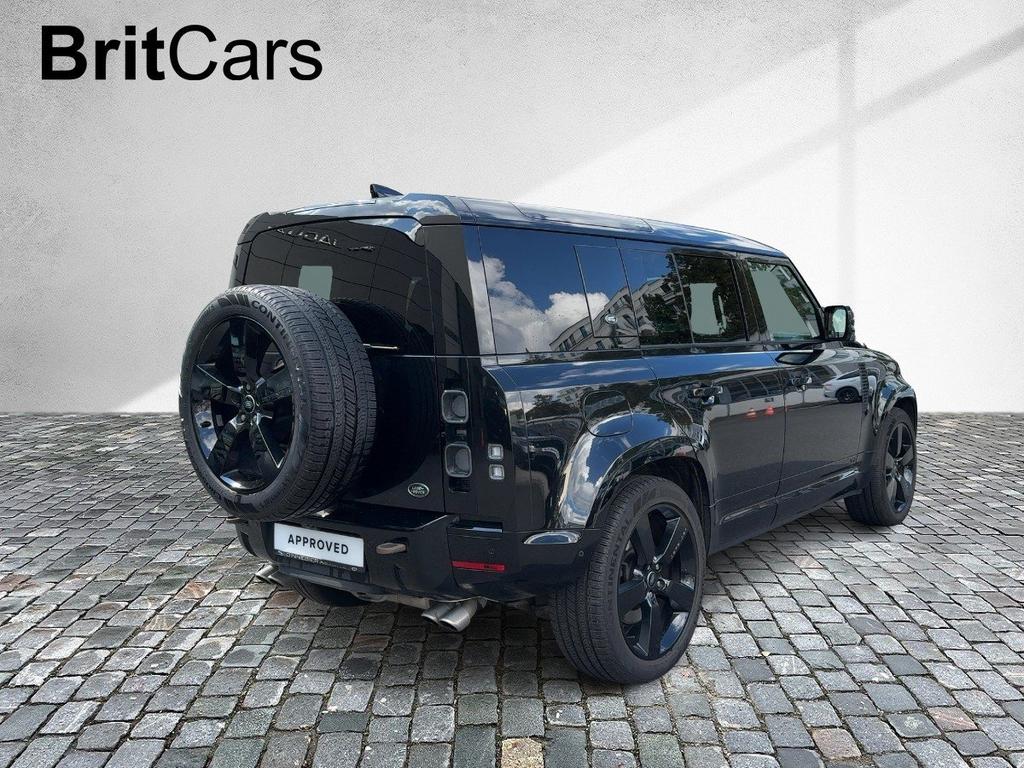 Land Rover Defender 2023