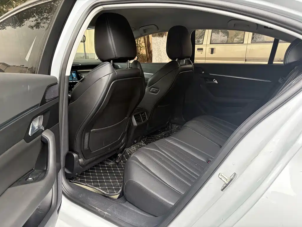 Peugeot 508 2024