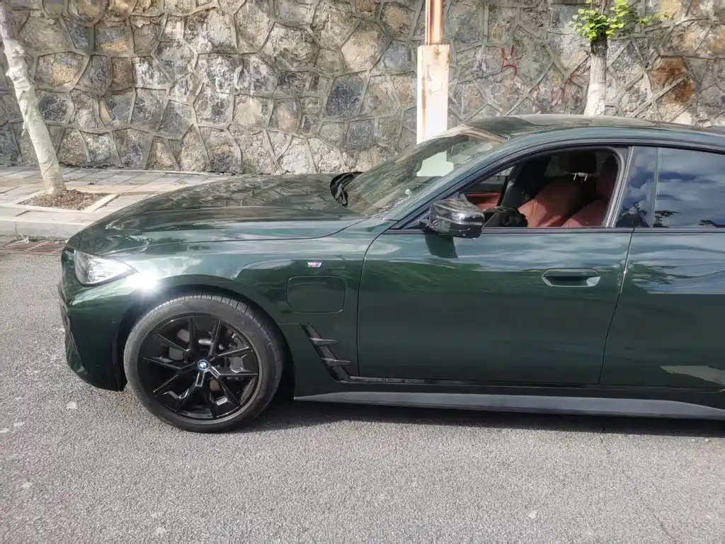 BMW i4 2023