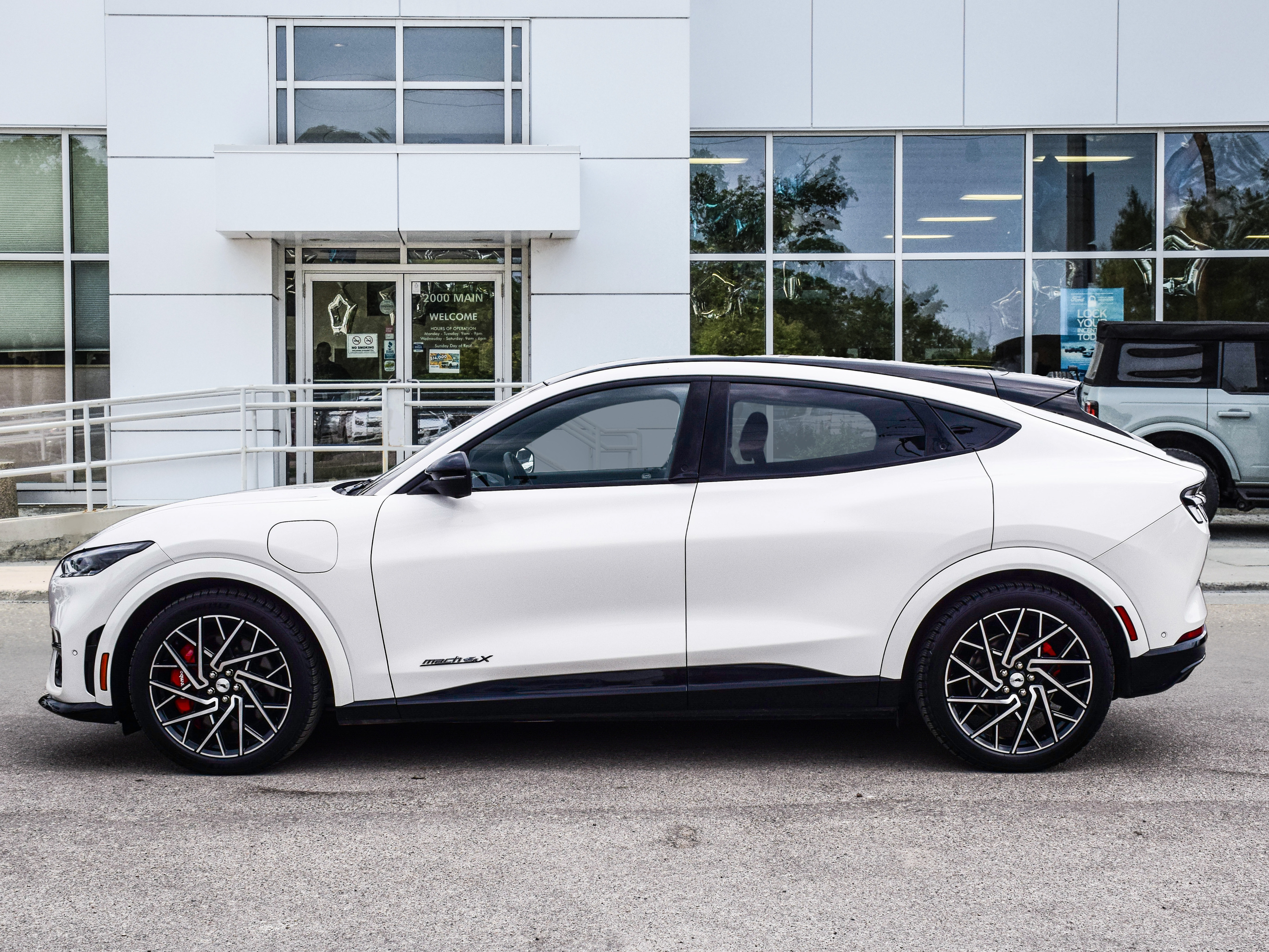 Ford Mustang Mach-E 2022