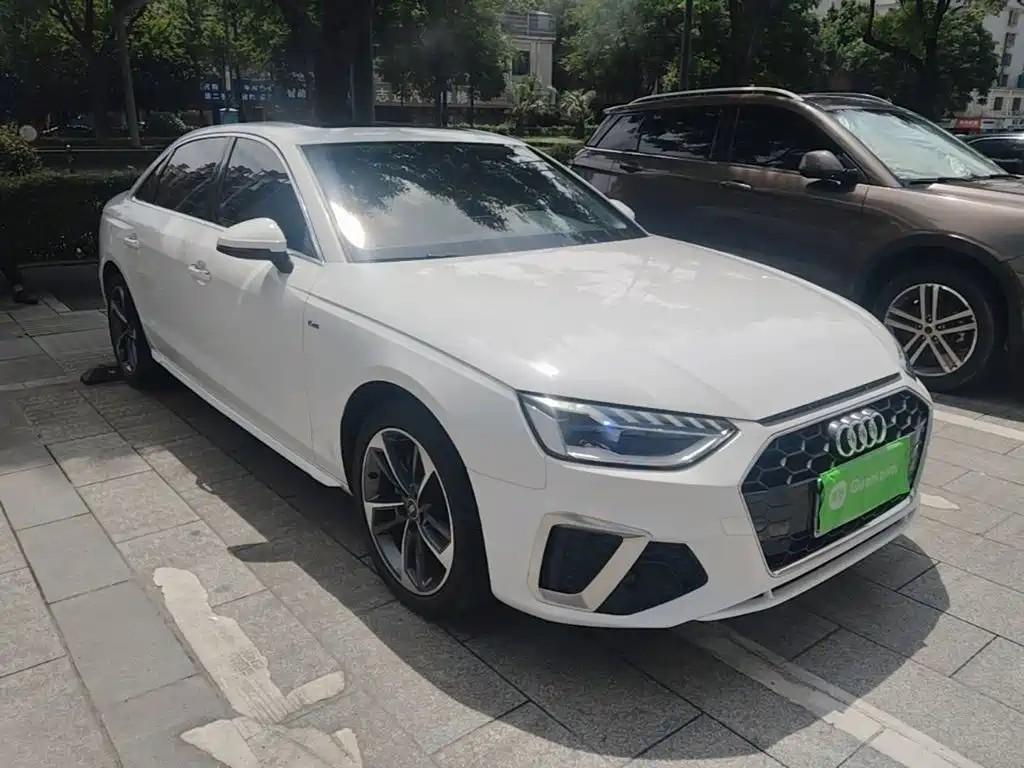 Audi A4 2024
