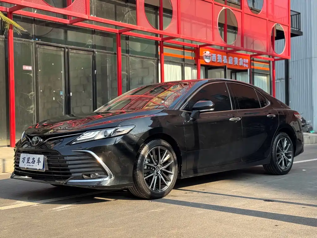 Toyota Camry 2023
