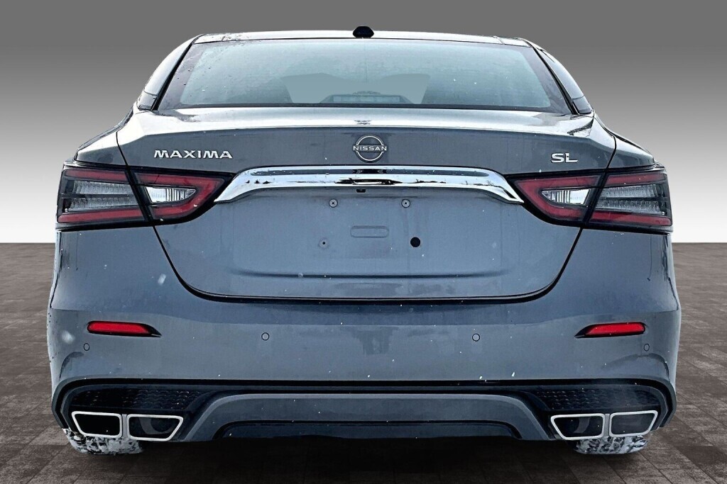 Nissan Maxima 2023