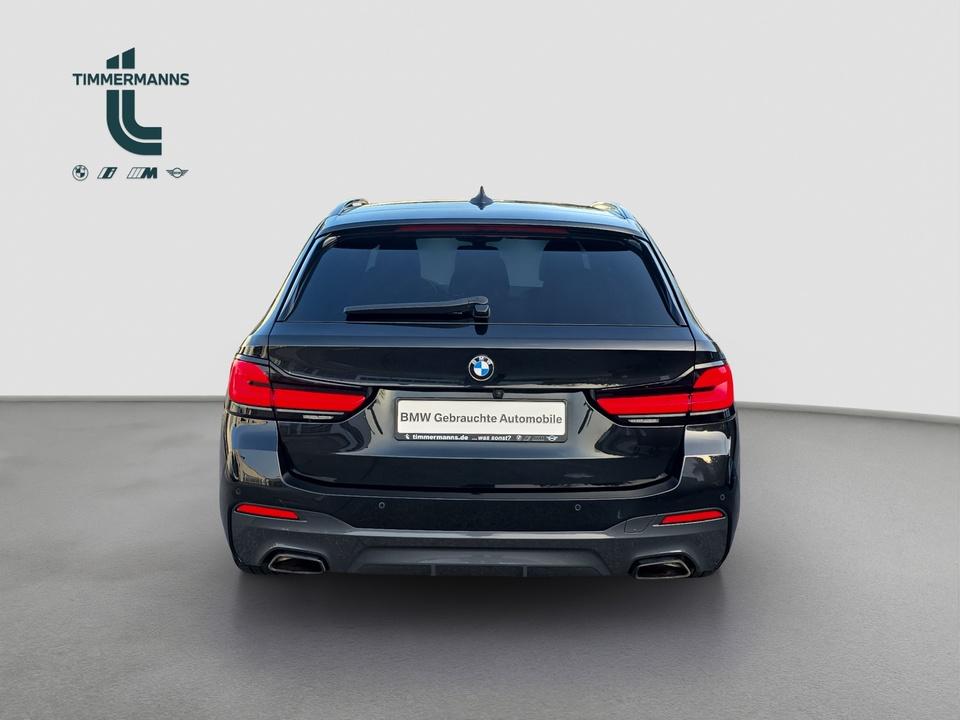 BMW 540 2023