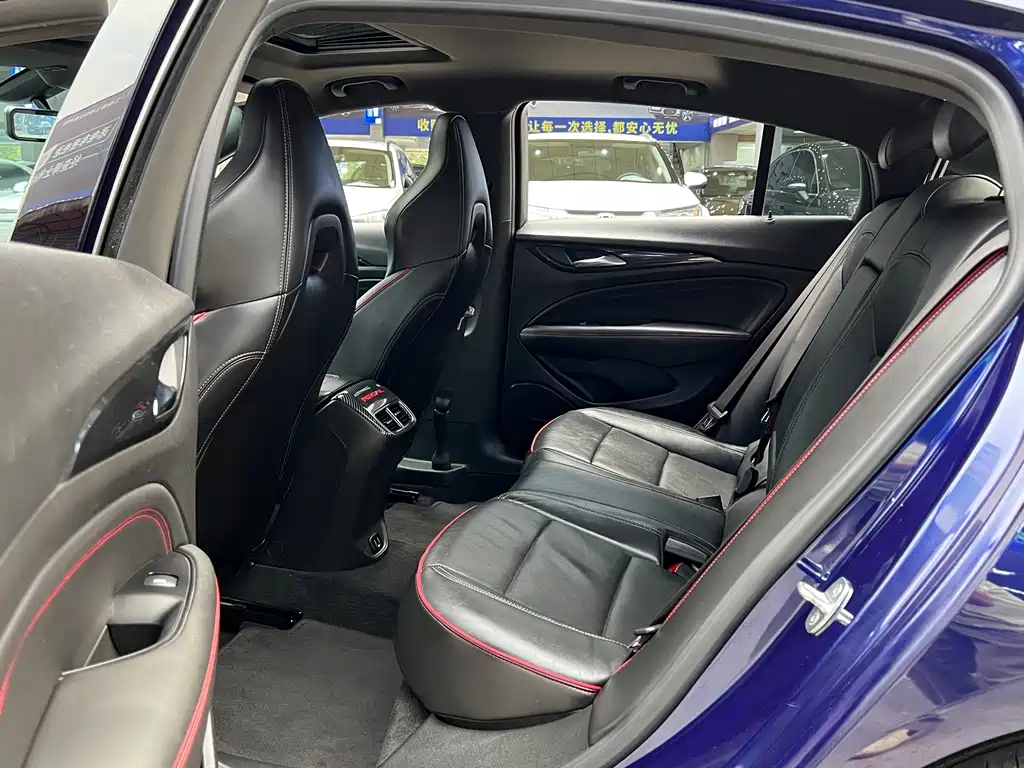 Buick Regal 2021