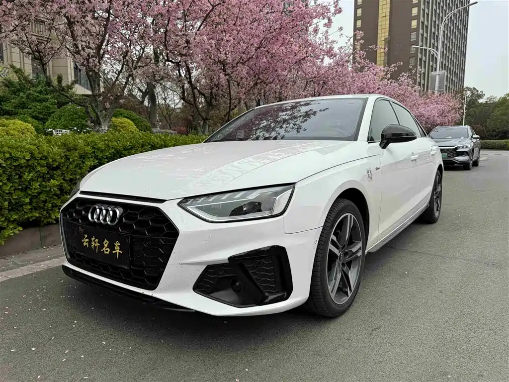 Audi A4 2022