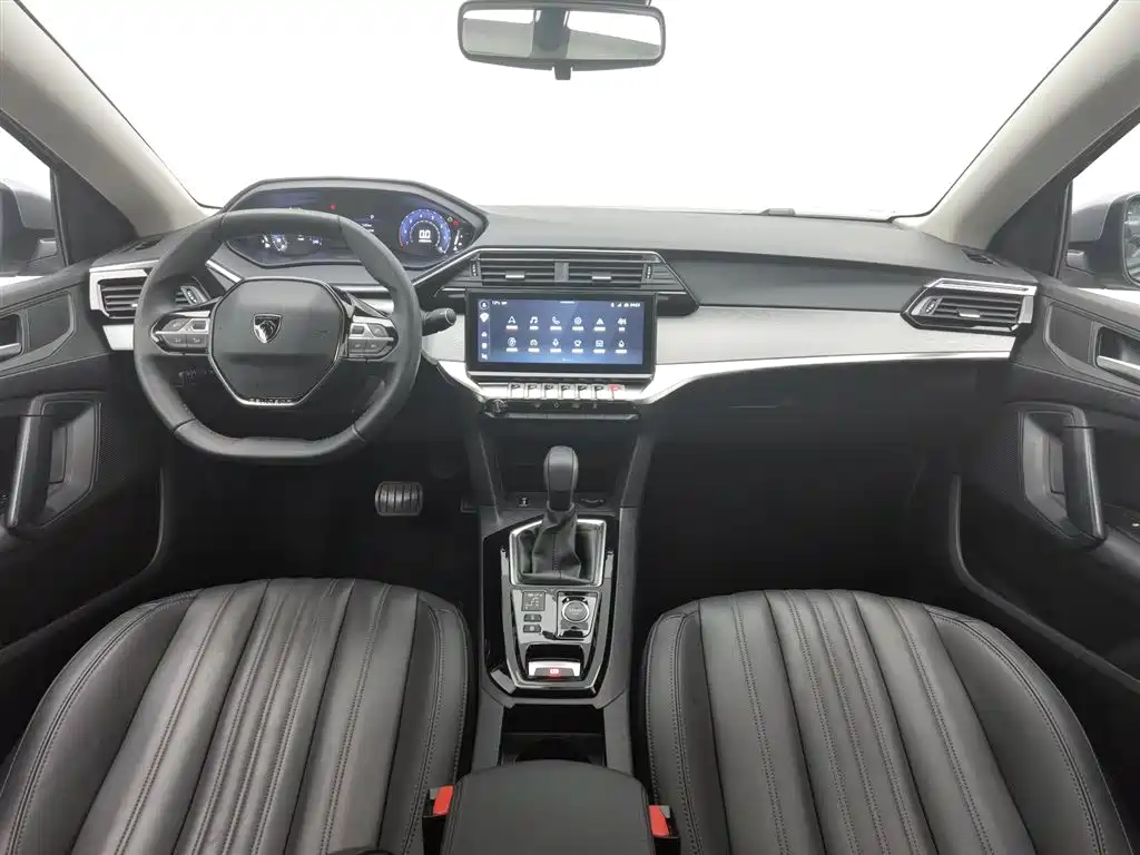 Peugeot 408 2024