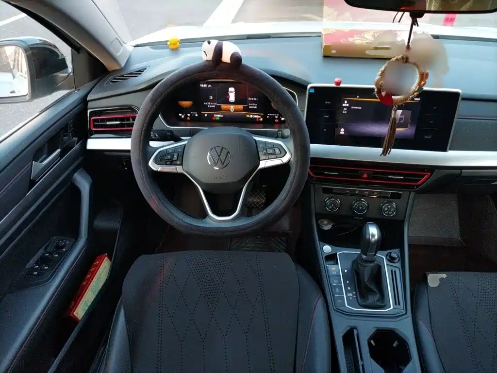 Volkswagen Lavida 2024