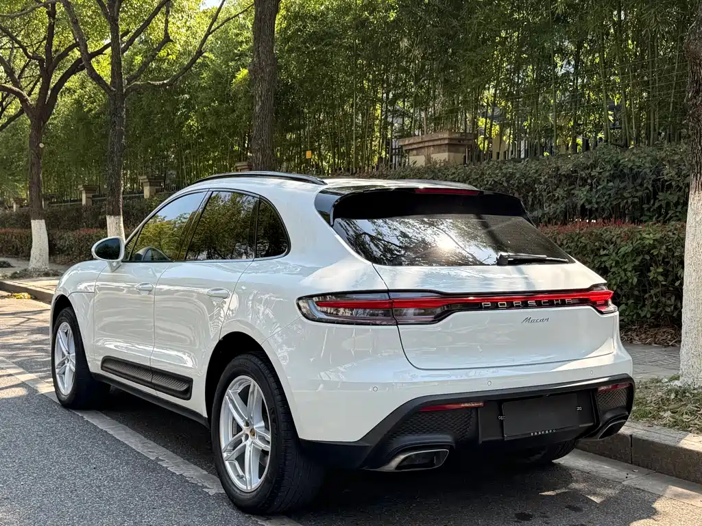 Porsche Macan 2023