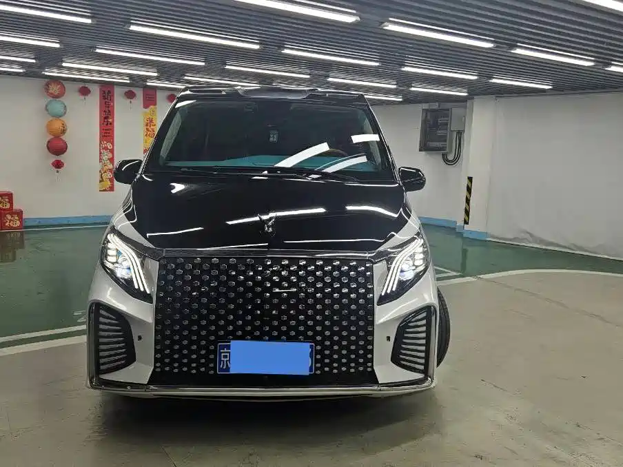Mercedes-Benz Vito 2023