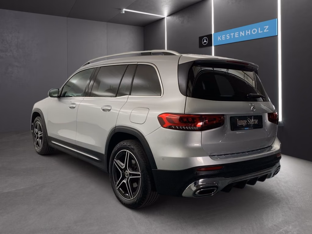 Mercedes-Benz GLB 200 2021