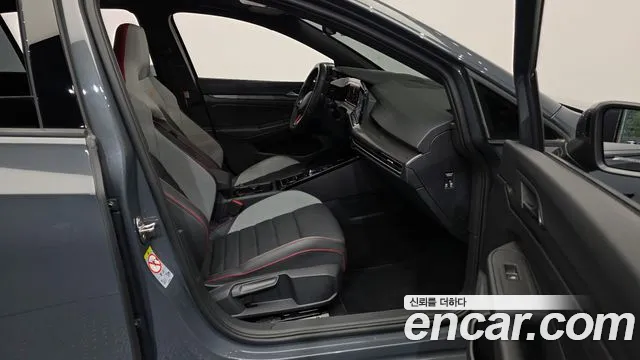 Volkswagen Golf 2023