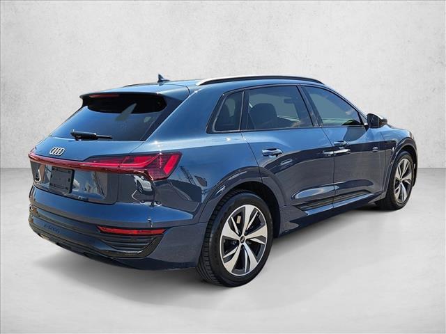 Audi Q8 e-tron 2024