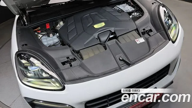 Porsche Cayenne 2023