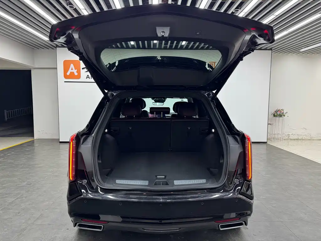 Cadillac XT5 2024