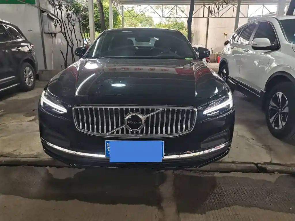 Volvo S90 2024
