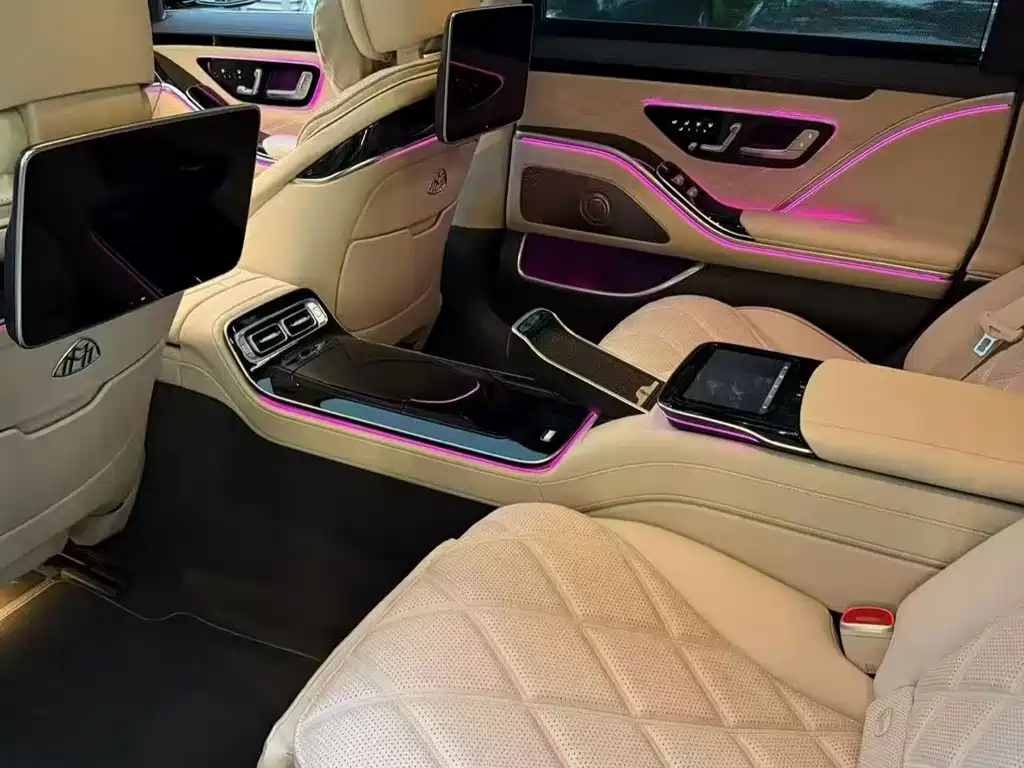 Mercedes-Benz Maybach S-Класс 2023