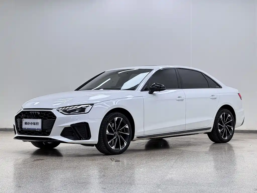 Audi A4 2023