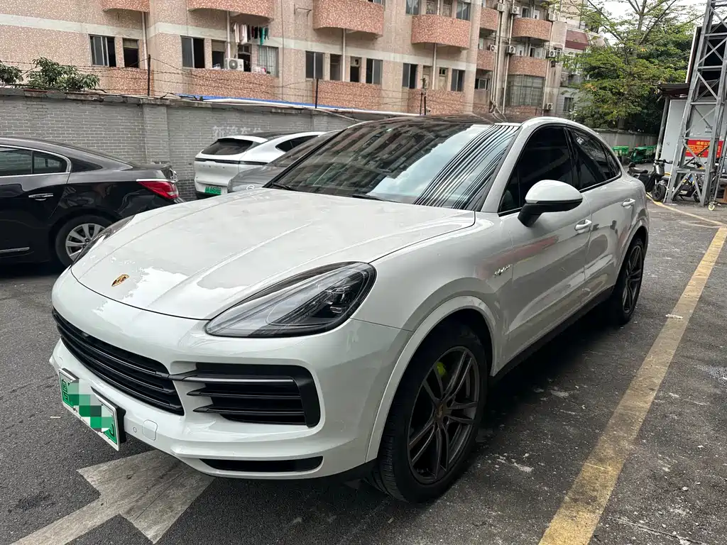 Porsche Cayenne 2023