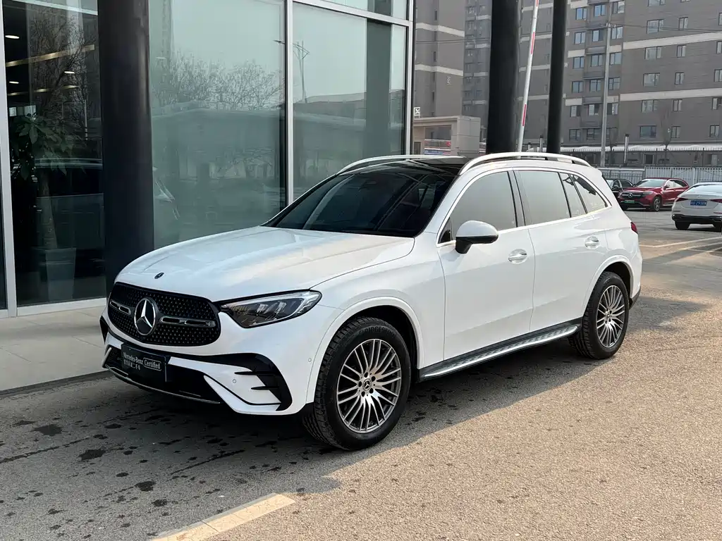 Mercedes-Benz GLC 2025