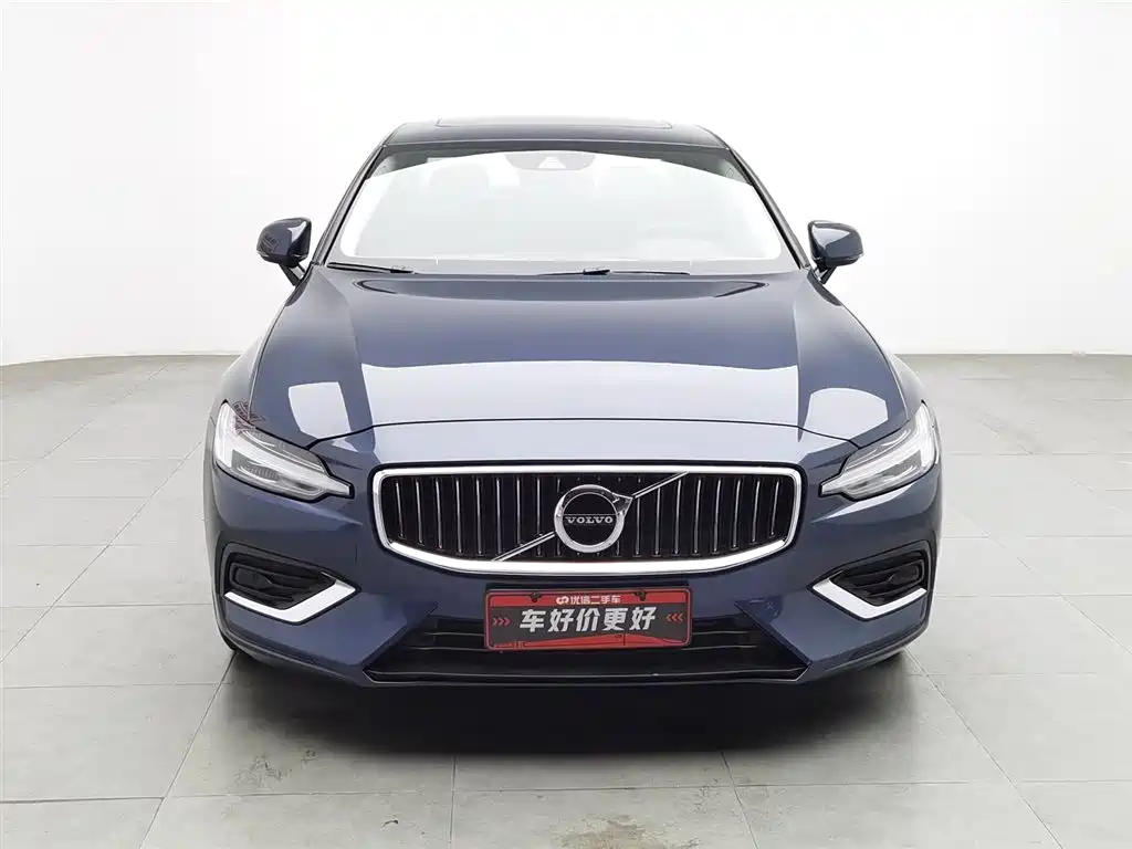 Volvo S60 2021