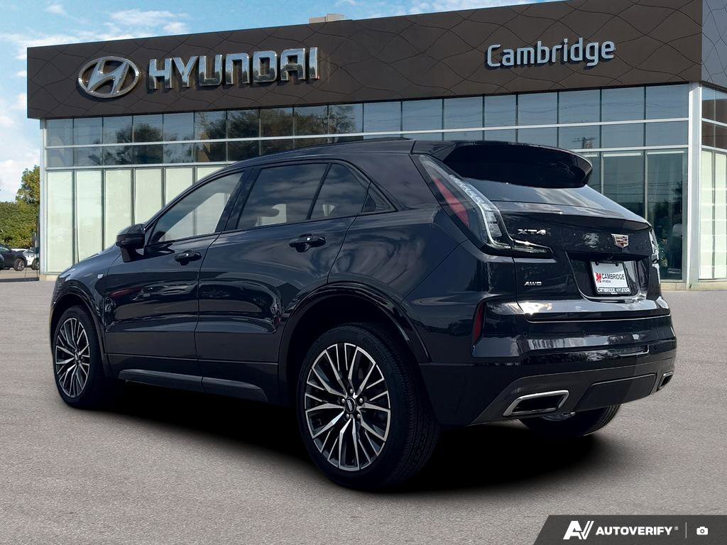 Cadillac XT4 2024