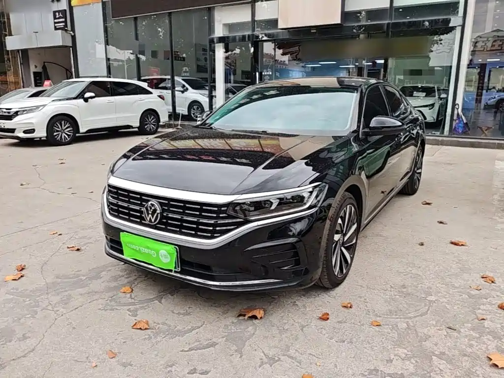 Volkswagen Passat 2023