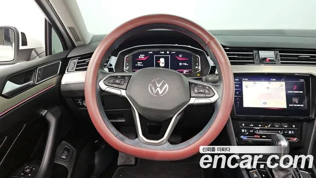 Volkswagen Passat 2022