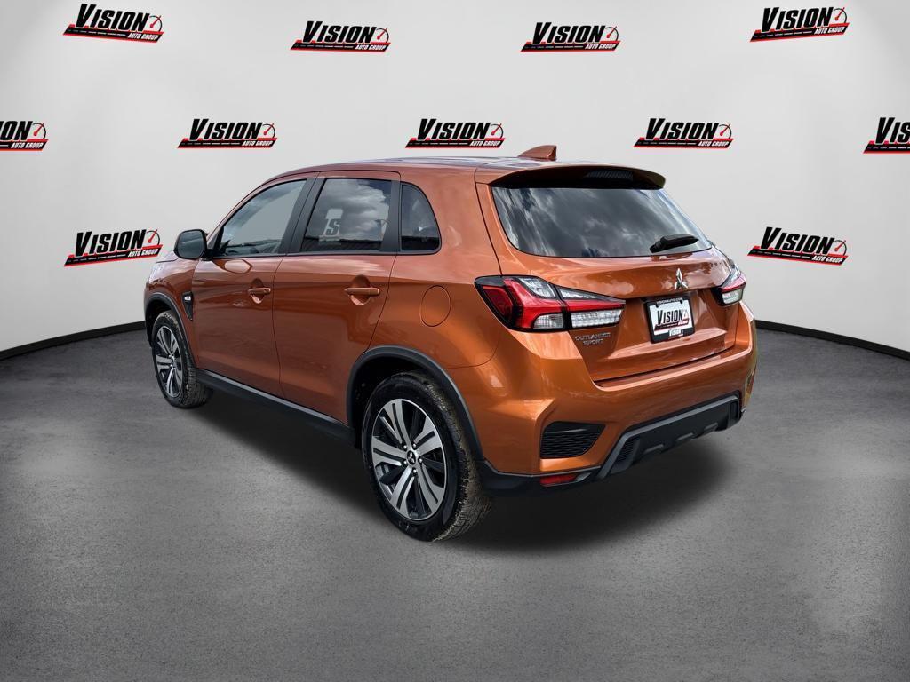 Mitsubishi Outlander Sport 2024