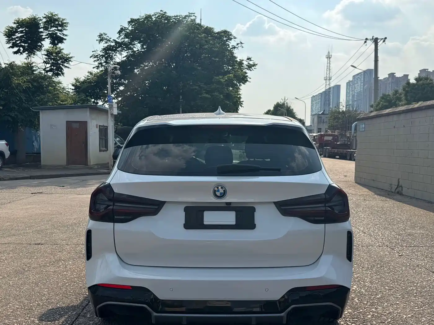 BMW iX3 2024