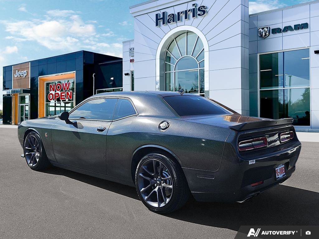 Dodge Challenger 2023