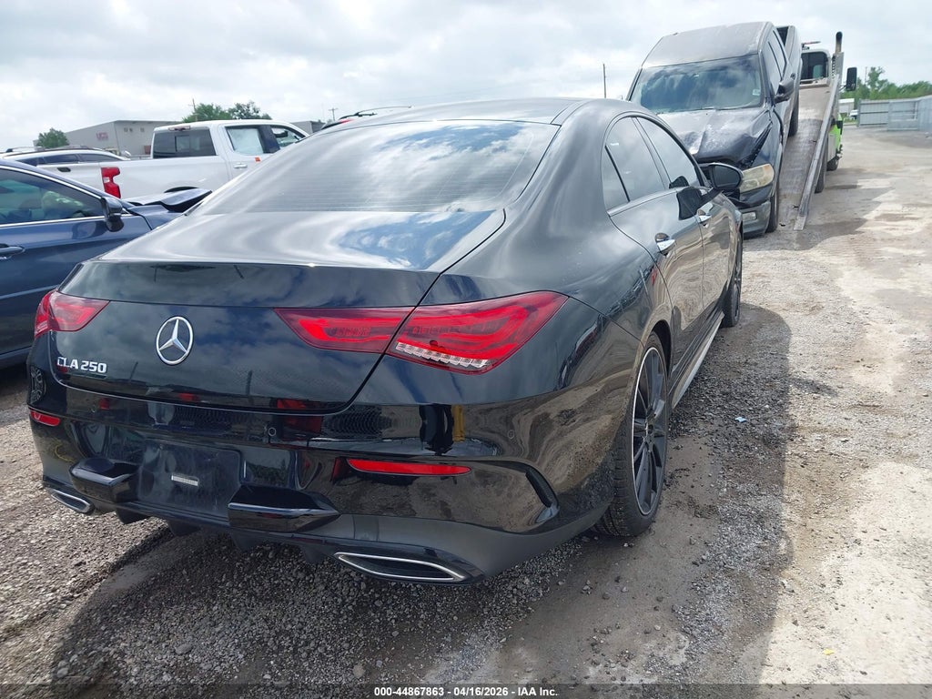 Mercedes-Benz CLA 2023