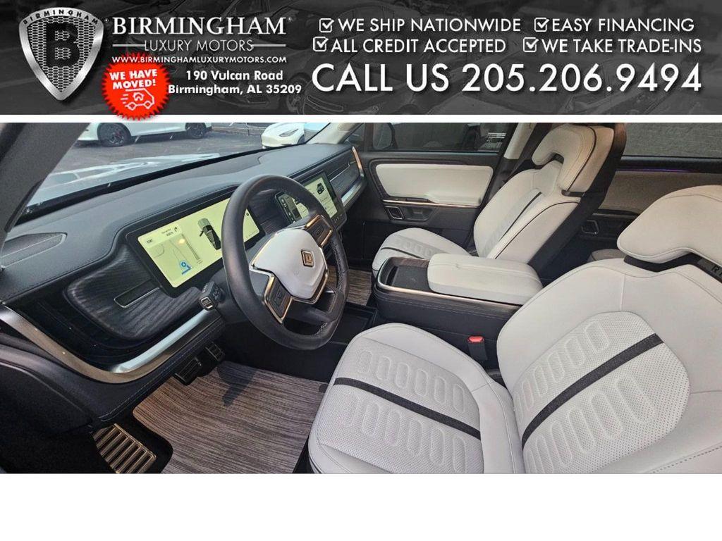 Rivian R1S 2023
