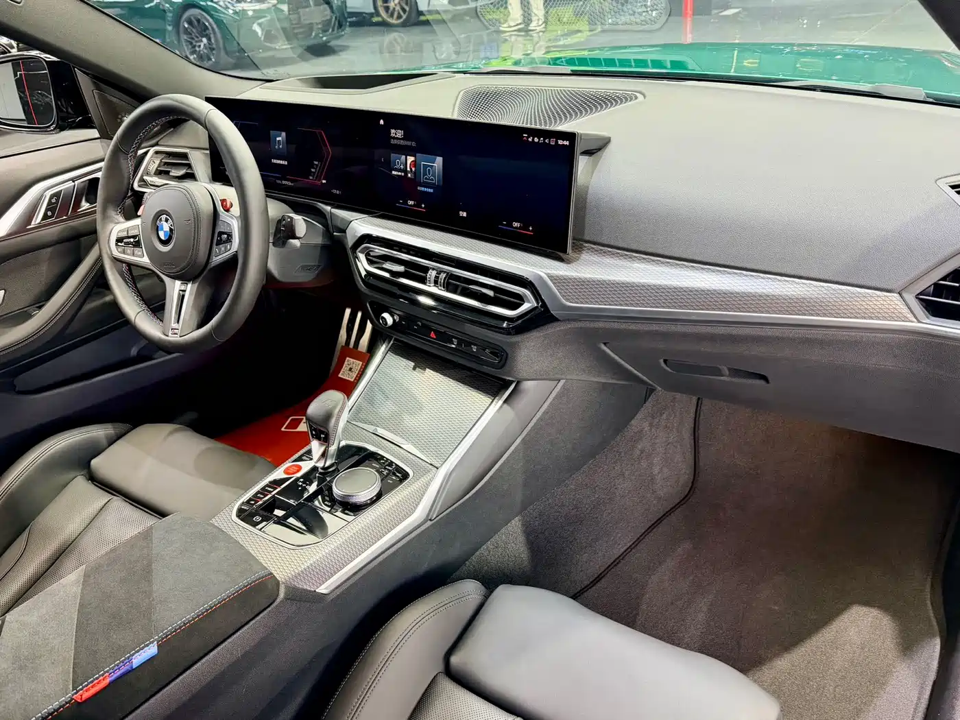 BMW M4 2024
