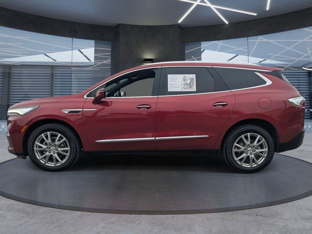 Buick Enclave 2023