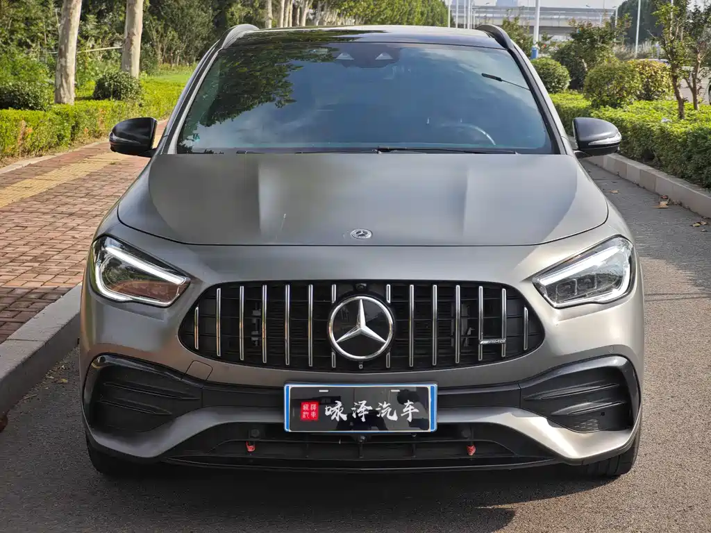 Mercedes-Benz GLA AMG 2023