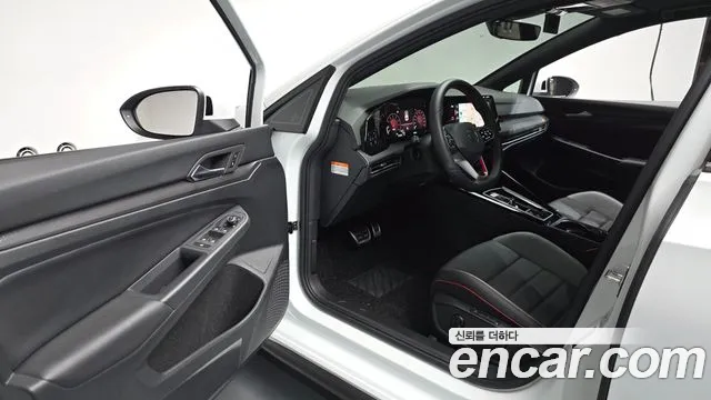 Volkswagen Golf 2024