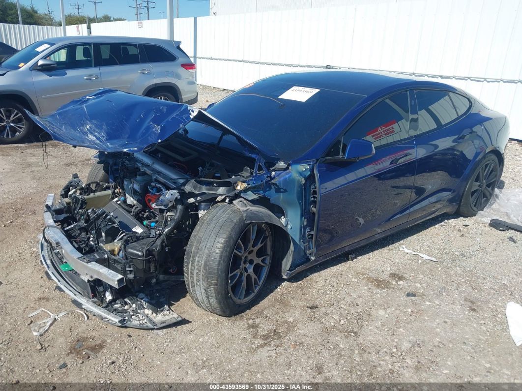 Tesla Model S 2021