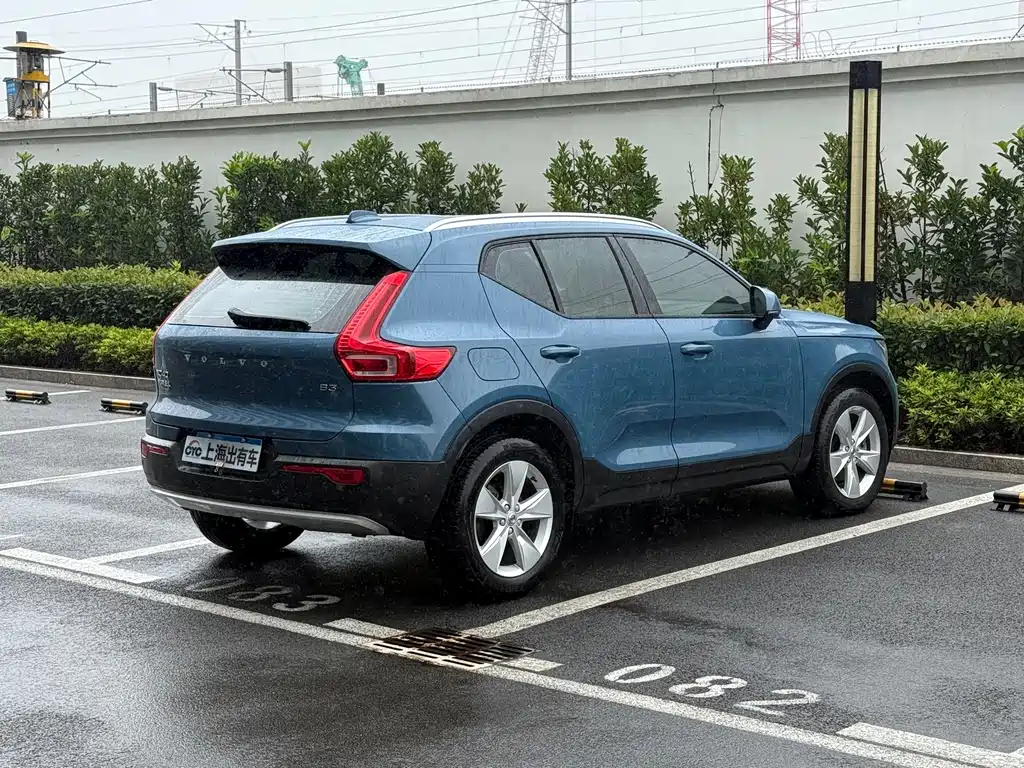 Volvo XC40 2022