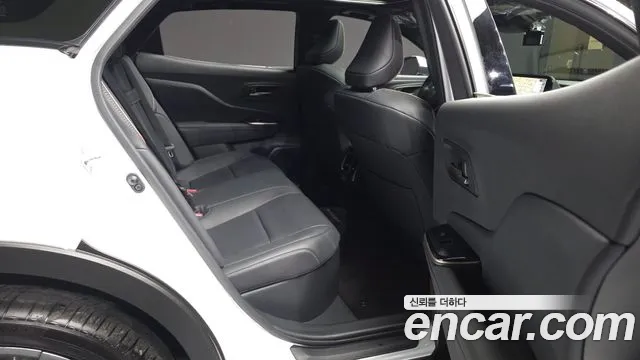 Toyota Crown 2024