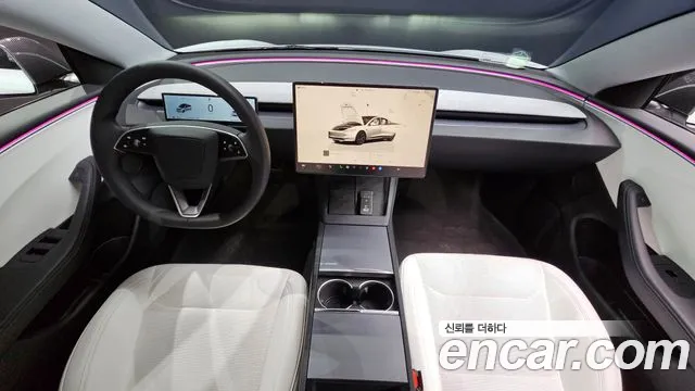 Tesla Model 3 2024
