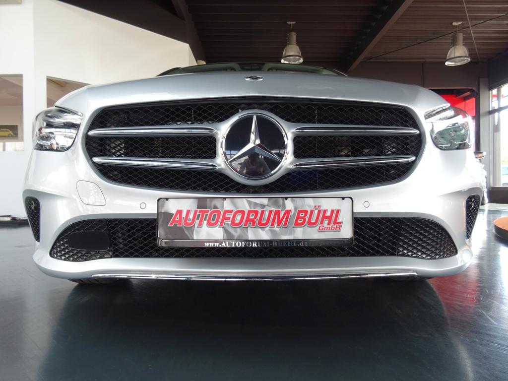 Mercedes-Benz B 200 2021