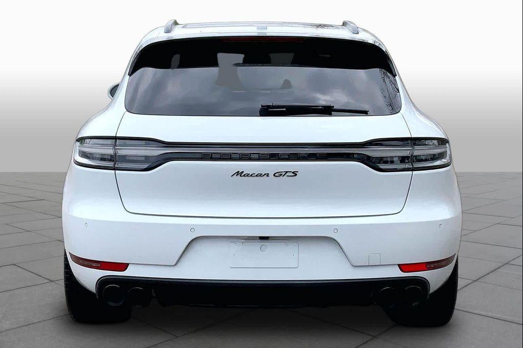 Porsche Macan 2021