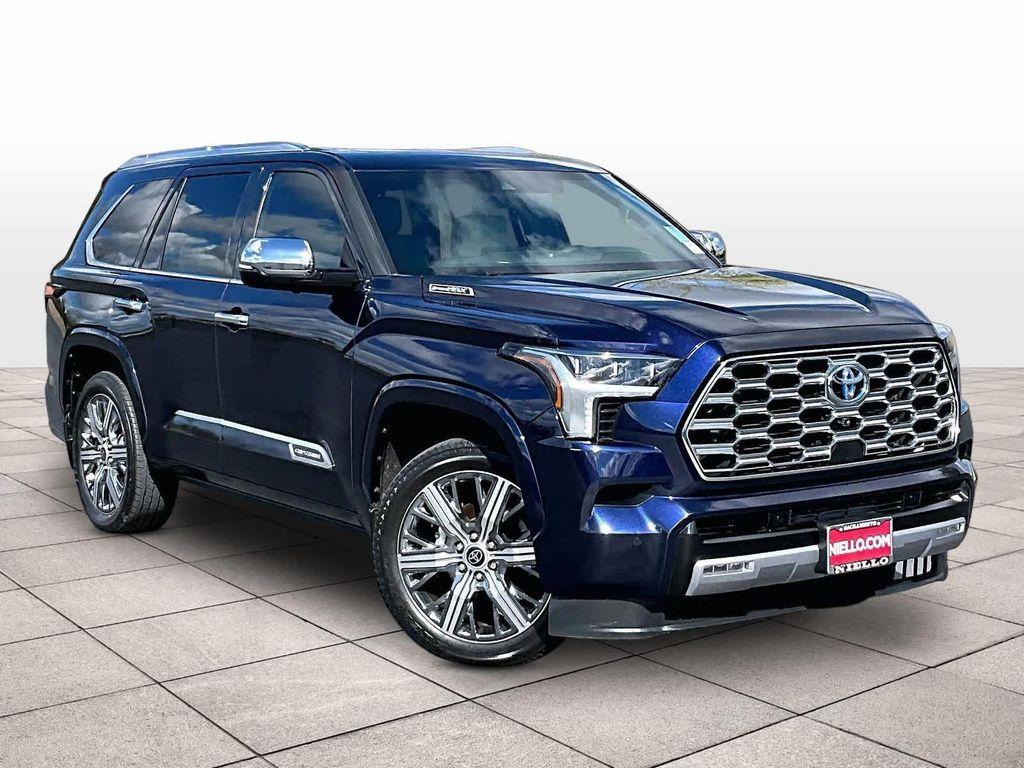 Toyota Sequoia 2023