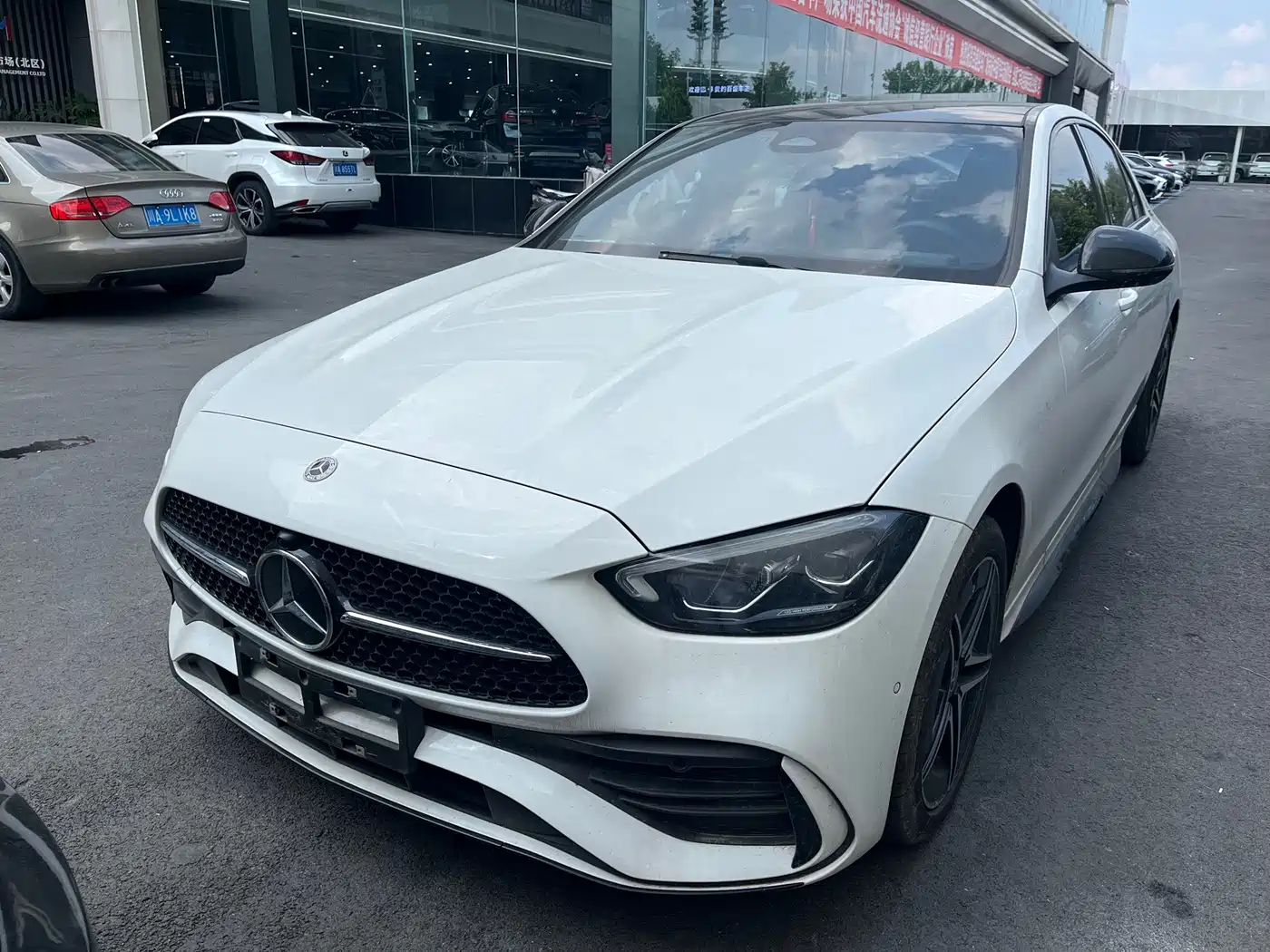 Mercedes-Benz C-Класс 2024
