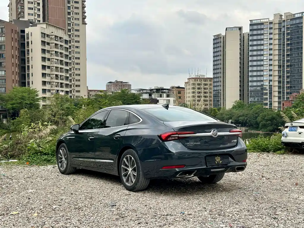 Buick LaCrosse 2021