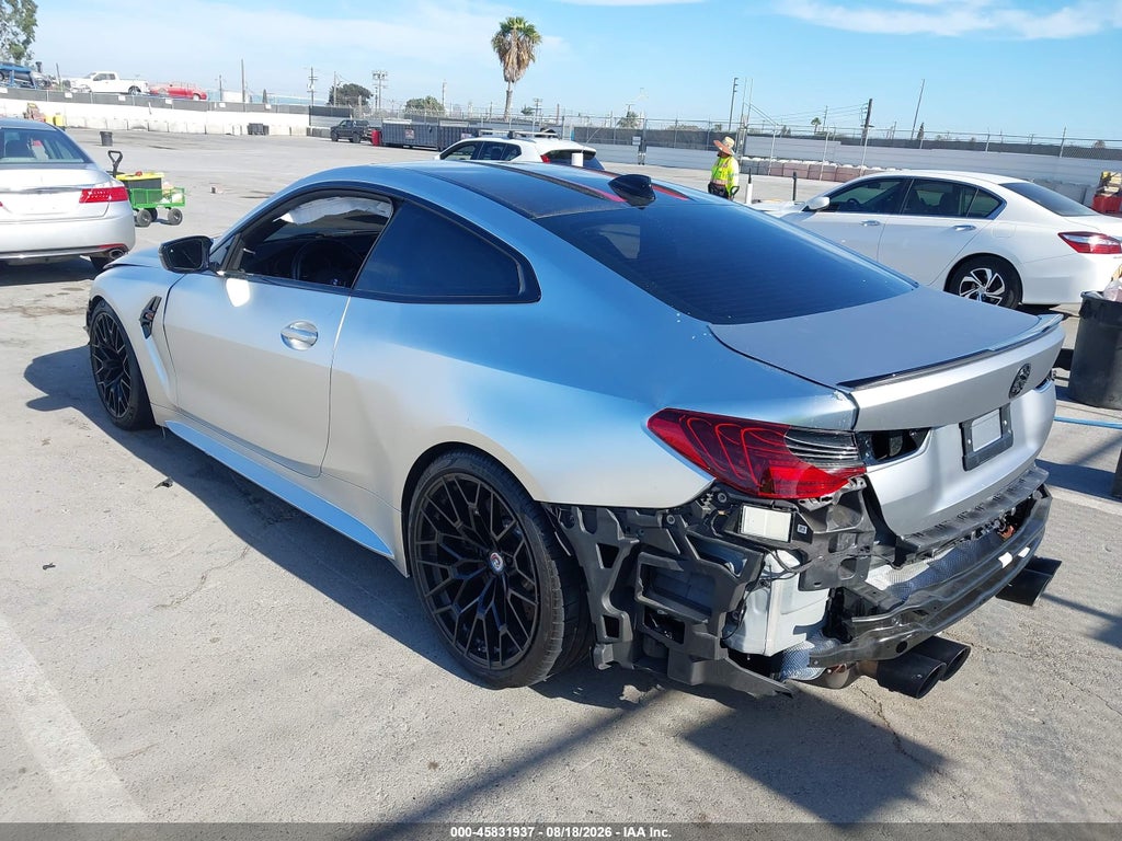 BMW M4 2023