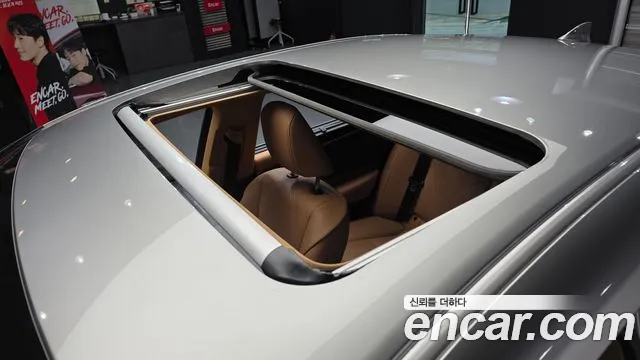 Lexus ES 2025