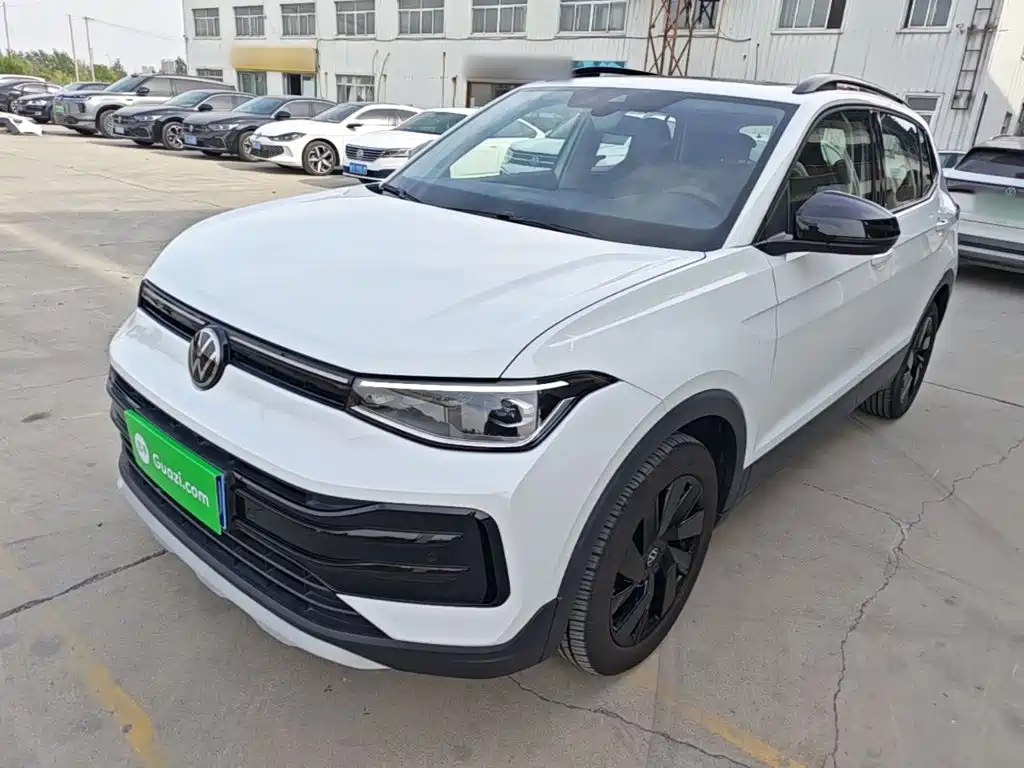 Volkswagen Tharu 2025