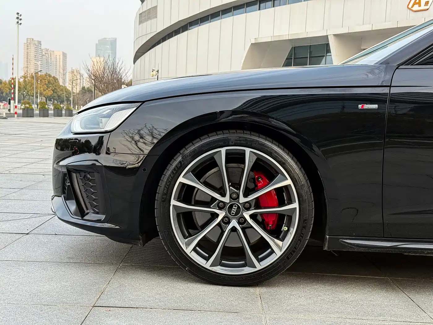 Audi A4 2021